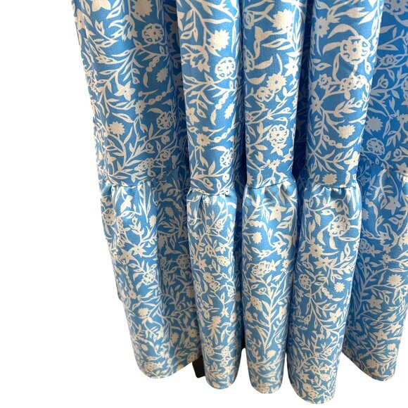 Blue & White Floral Backless Halter Maxi Dress With Tie Detail & Cutouts Aakaa - Picture 6 of 8